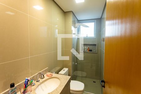 Apartamento à venda com 114m², 4 quartos e 3 vagas Apartamento à venda com 114m², 4 quartos e 3 vagasBanheiro Social