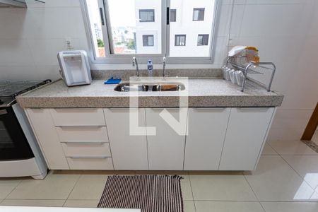 Apartamento à venda com 114m², 4 quartos e 3 vagas Apartamento à venda com 114m², 4 quartos e 3 vagasArmário da Cozinha