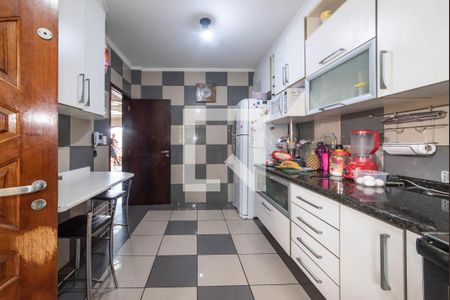 Casa à venda com 210m², 3 quartos e 4 vagas Casa à venda com 210m², 3 quartos e 4 vagasCozinha