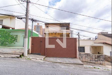 Casa à venda com 210m², 3 quartos e 4 vagas Casa à venda com 210m², 3 quartos e 4 vagasFachada do Imóvel