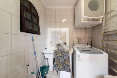 Casa à venda com 210m², 3 quartos e 4 vagas Casa à venda com 210m², 3 quartos e 4 vagasÁrea de Serviço