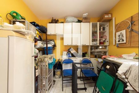 Casa à venda com 210m², 3 quartos e 4 vagas Casa à venda com 210m², 3 quartos e 4 vagasÁrea de Serviço