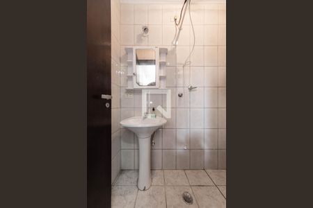 Casa à venda com 210m², 3 quartos e 4 vagas Casa à venda com 210m², 3 quartos e 4 vagasBanheiro de Serviço