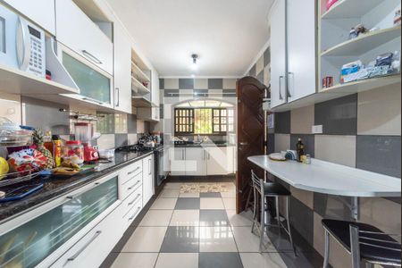 Casa à venda com 210m², 3 quartos e 4 vagas Casa à venda com 210m², 3 quartos e 4 vagasCozinha