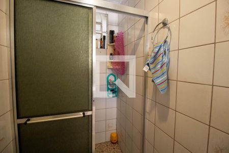 Casa à venda com 100m², 2 quartos e 2 vagasBanheiro 1