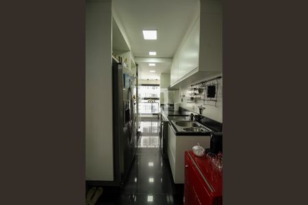 Apartamento para alugar com 70m², 2 quartos e 2 vagas Apartamento para alugar com 70m², 2 quartos e 2 vagasCozinha