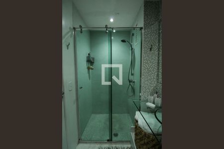 Apartamento para alugar com 70m², 2 quartos e 2 vagas Apartamento para alugar com 70m², 2 quartos e 2 vagasBanheiro