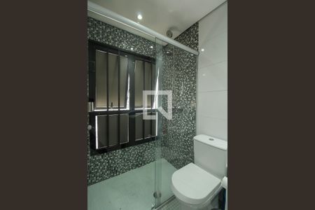 Apartamento para alugar com 70m², 2 quartos e 2 vagas Apartamento para alugar com 70m², 2 quartos e 2 vagasBanheiro da suíte