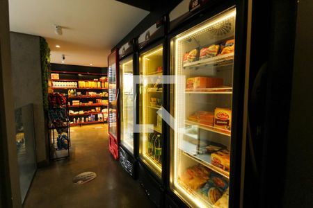 Apartamento para alugar com 70m², 2 quartos e 2 vagas Apartamento para alugar com 70m², 2 quartos e 2 vagasMercado/Conveniência