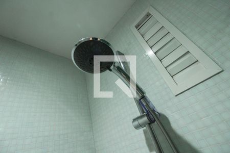 Apartamento para alugar com 70m², 2 quartos e 2 vagas Apartamento para alugar com 70m², 2 quartos e 2 vagasBanheiro