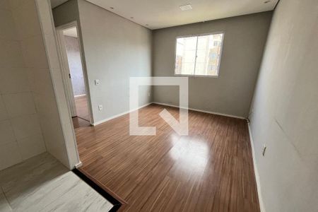 Sala de apartamento para alugar com 2 quartos, 42m² em Caxangá, Suzano