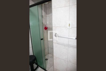 Casa à venda com 100m², 3 quartos e sem vagaBanheiro