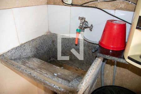 Casa à venda com 100m², 3 quartos e sem vagaÁrea de Serviço