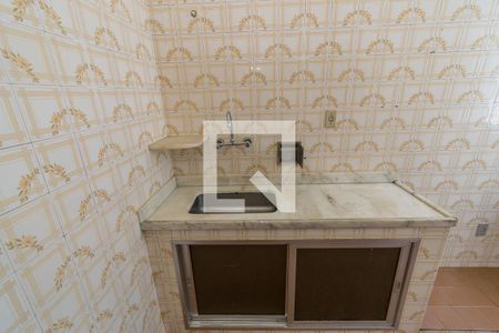 Cozinha de apartamento para alugar com 1 quarto, 45m² em Braz de Pina, Rio de Janeiro