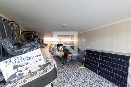 Casa à venda com 330m², 2 quartos e 5 vagasGaragem