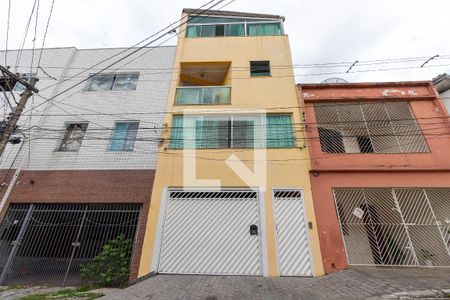 Casa à venda com 330m², 2 quartos e 5 vagasFachada