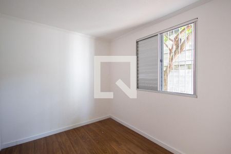 Quarto 2 de apartamento para alugar com 2 quartos, 47m² em Conceicao, Osasco