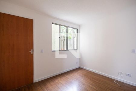 Sala de apartamento para alugar com 2 quartos, 47m² em Conceicao, Osasco