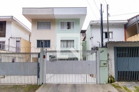 Casa à venda com 170m², 3 quartos e 3 vagasFachada