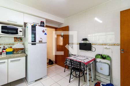 Casa à venda com 170m², 3 quartos e 3 vagasCozinha 
