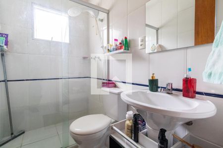 Casa à venda com 170m², 3 quartos e 3 vagasSuíte banheiro 