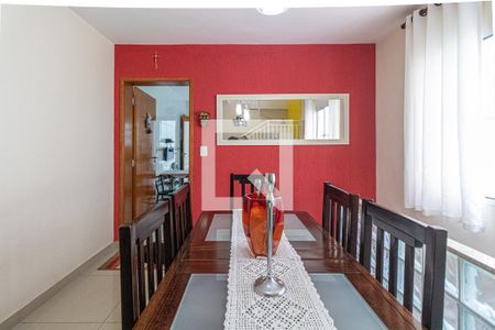 Casa à venda com 170m², 3 quartos e 3 vagasSala de jantar 