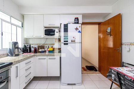 Casa à venda com 170m², 3 quartos e 3 vagasCozinha 