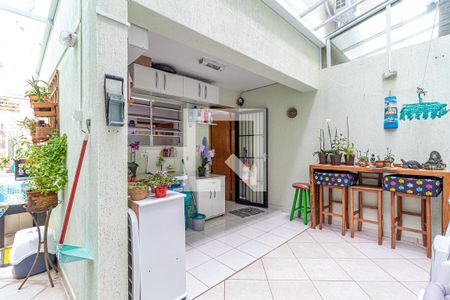 Casa à venda com 170m², 3 quartos e 3 vagasÁrea de Serviço