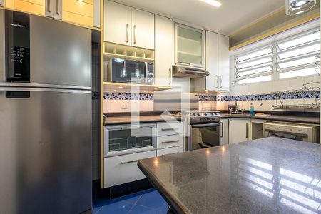 Apartamento para alugar com 70m², 2 quartos e 1 vaga Apartamento para alugar com 70m², 2 quartos e 1 vagaCozinha