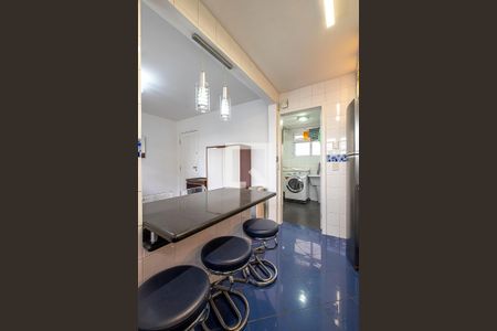 Cozinha de apartamento para alugar com 2 quartos, 70m² em Pinheiros, São Paulo