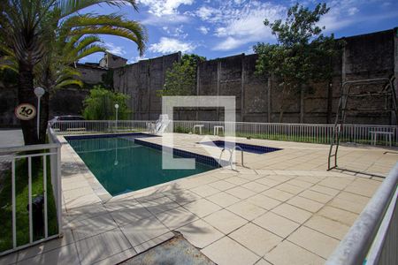 Apartamento para alugar com 52m², 2 quartos e sem vagaÁrea comum - Piscina