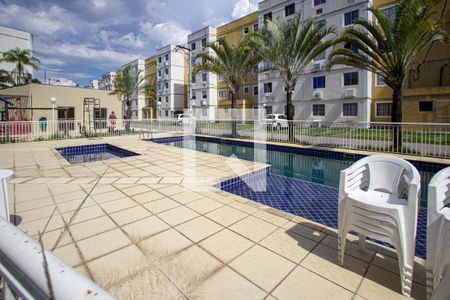 Apartamento para alugar com 52m², 2 quartos e sem vagaÁrea comum - Piscina