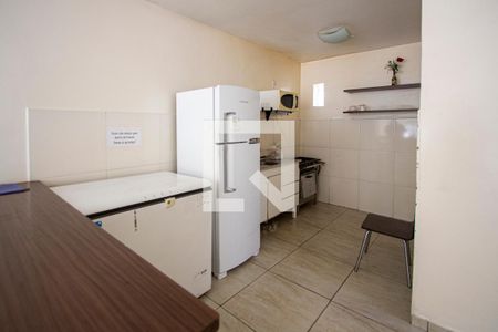 Apartamento para alugar com 52m², 2 quartos e sem vagaÁrea comum - Salão de festas