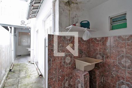 Casa para alugar com 180m², 4 quartos e sem vagaÁrea de Serviço / Quintal