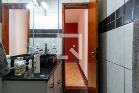 Casa à venda com 172m², 4 quartos e 1 vagaBanheiro Social