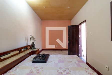 Casa à venda com 172m², 4 quartos e 1 vagaQuarto Suite Terraço