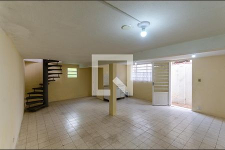 Casa à venda com 95m², 3 quartos e 2 vagasSalão de Festas