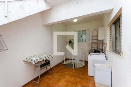 Casa à venda com 95m², 3 quartos e 2 vagasÁrea de Serviço