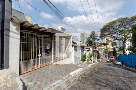 Casa à venda com 95m², 3 quartos e 2 vagasFachada