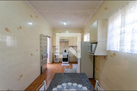 Casa à venda com 95m², 3 quartos e 2 vagasCozinha