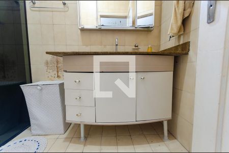 Casa à venda com 95m², 3 quartos e 2 vagasBanheiro 1