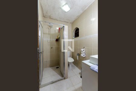 Casa à venda com 227m², 4 quartos e 2 vagasBanheiro