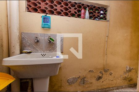 Casa à venda com 227m², 4 quartos e 2 vagasÁrea de Serviço