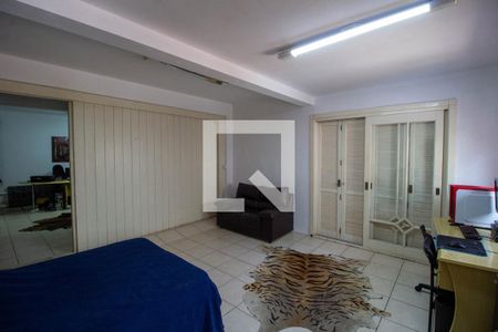 Casa à venda com 330m², 3 quartos e 2 vagas Casa à venda com 330m², 3 quartos e 2 vagasQuarto 1