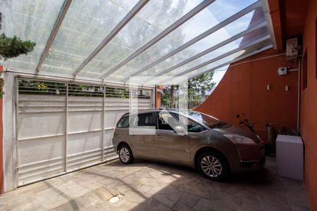 Casa à venda com 330m², 3 quartos e 2 vagas Casa à venda com 330m², 3 quartos e 2 vagasGaragem