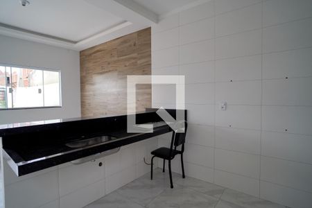 Casa para alugar com 70m², 2 quartos e 1 vagaCozinha