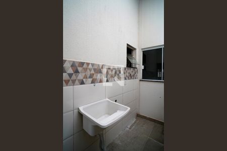 Área de Serviço de casa para alugar com 2 quartos, 70m² em  Jardim Residencial Villagio Ipanema I, Sorocaba