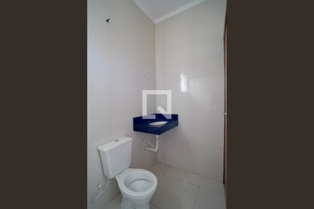 Casa para alugar com 70m², 2 quartos e 1 vagaBanheiro