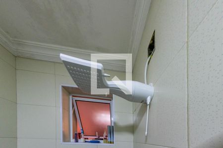 Casa à venda com 200m², 4 quartos e 2 vagas Casa à venda com 200m², 4 quartos e 2 vagasBanheiro