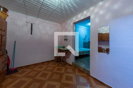 Casa à venda com 200m², 4 quartos e 2 vagas Casa à venda com 200m², 4 quartos e 2 vagasQuarto 4